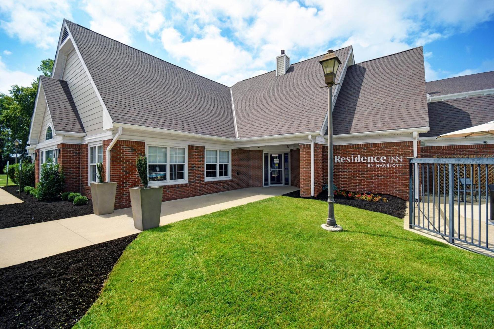 Residence Inn Louisville Airport Exterior photo