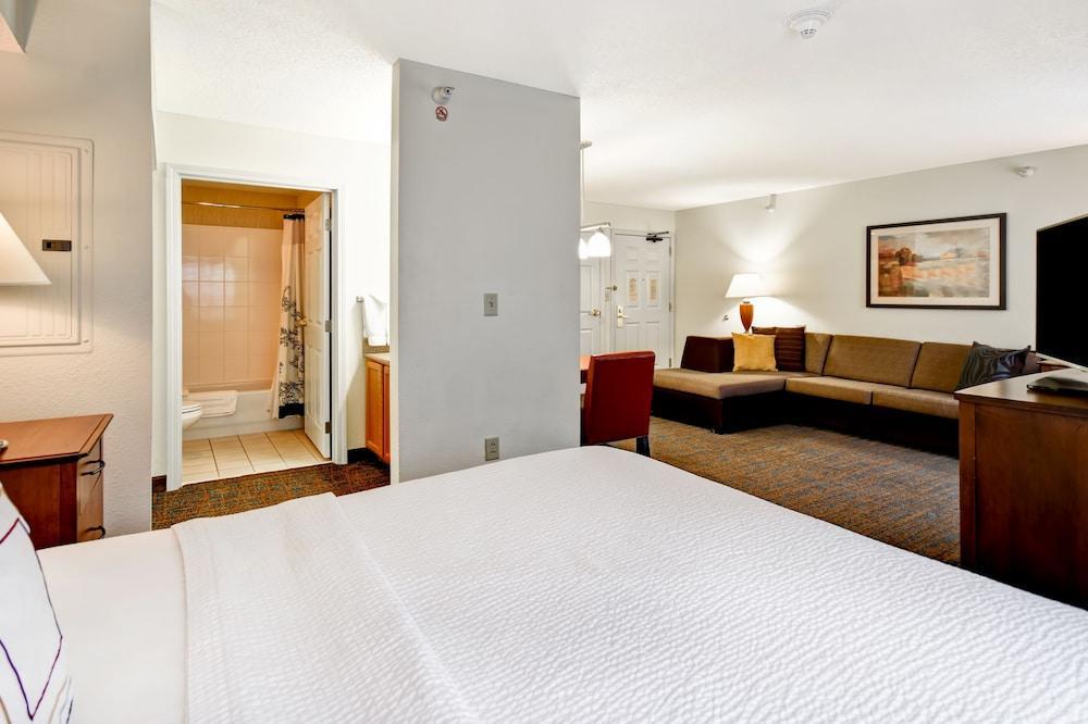 Residence Inn Louisville Airport Exterior photo